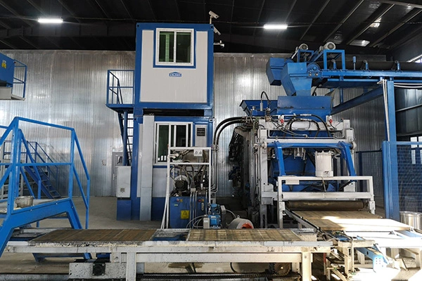 Машина для производства кирпичей