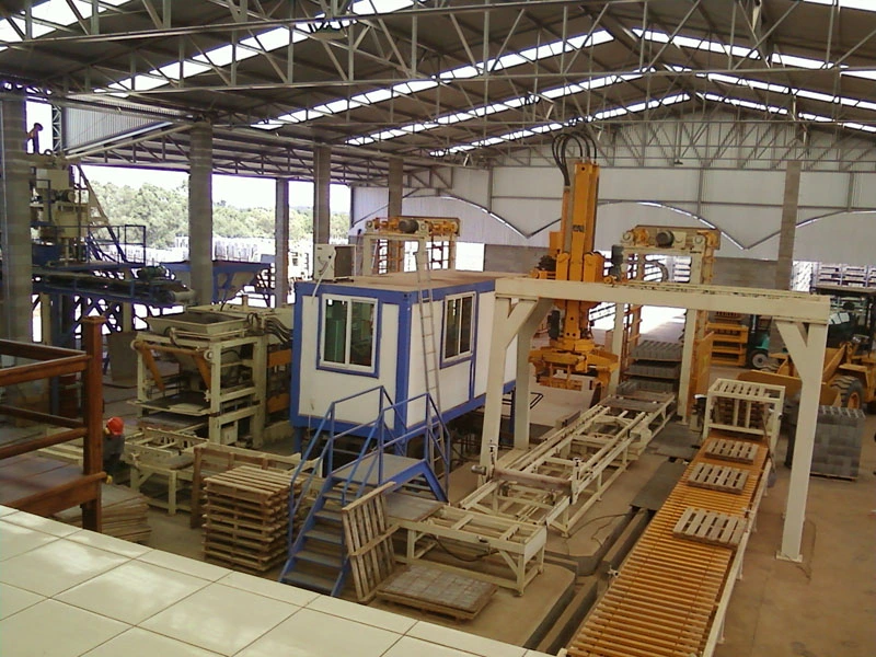 Машина для формования блоков