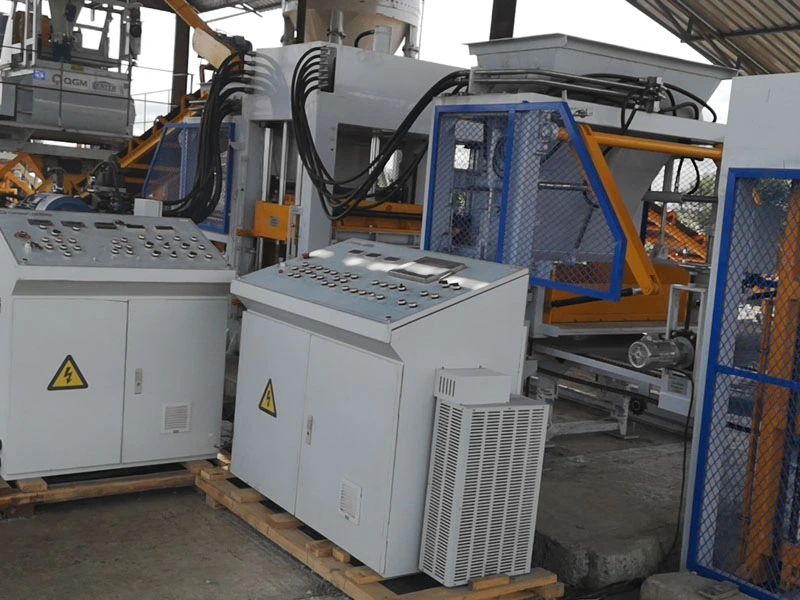 Машина для формования блоков