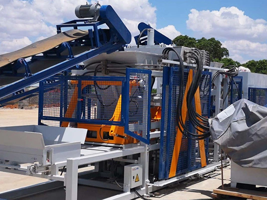 Машина для производства водопроницаемого кирпича