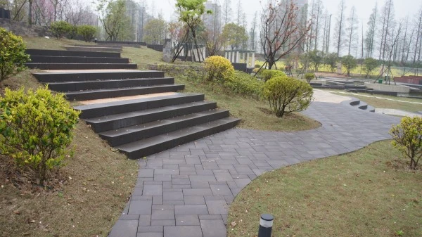 Машина для производства больших досок с одним поддоном