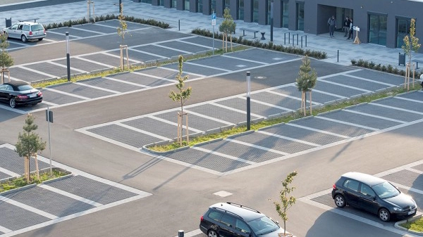 Машина для производства больших досок с одним поддоном